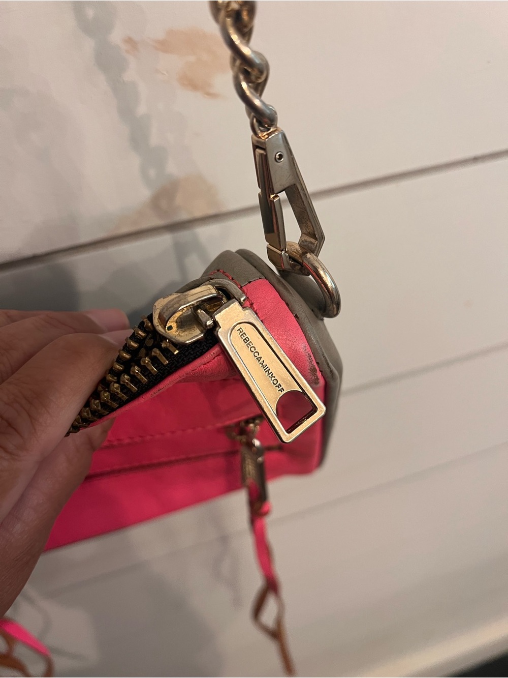 Y2K Women's Hot Pink Crossbody Bag with Chain Strap - Picture 8 of 11